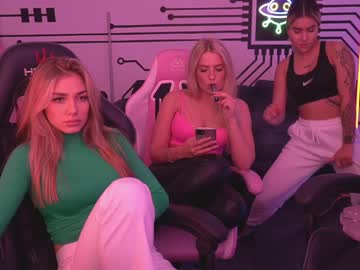female cam couple anabel054 image #2211375