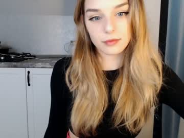 female cam girl lexiee_ image #2555694