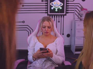 female cam couple anabel054 image #1987486