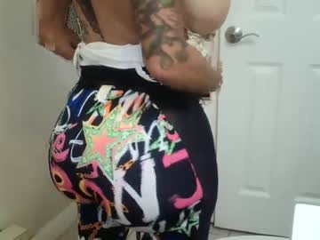 female cam girl creamyexotica image #684714