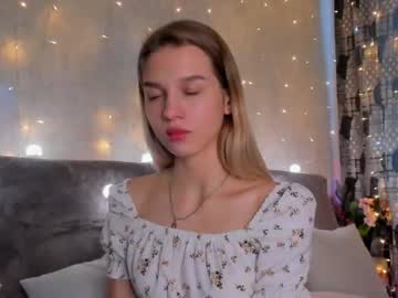 female cam girl sharonmorgans image #3390764
