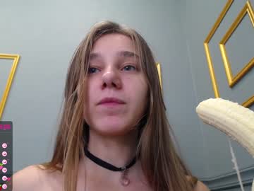 female cam girl nancycute__ image #3058175