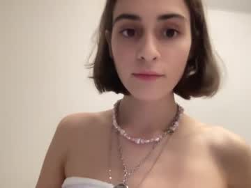 female cam girl crown_of_vice01 image #2927425
