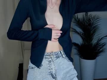 female cam girl darlenegladish image #3990767