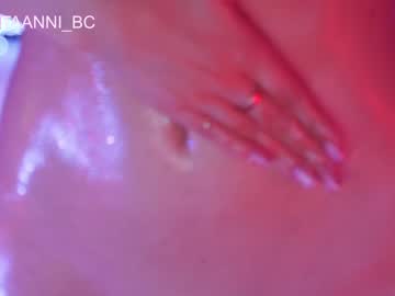 female cam girl taanni_bc image #3219931