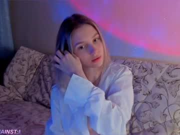 female cam girl melondama image #3134795