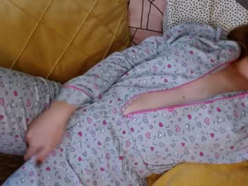 female cam girl juicy_peach88 image #3048670
