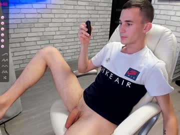 female cam man lovetour66 image #52395