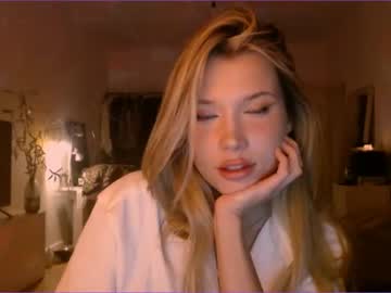 female cam girl bitter_moon image #3345616