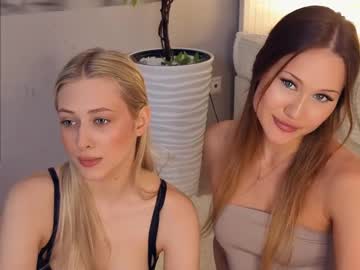 riley_show  female  webcam