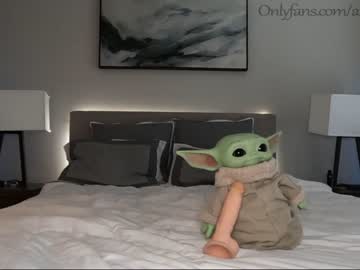 female cam couple ari_lovexo image #1960164