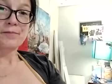female cam girl 69sweetpeach69 image #3999704