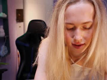female cam girl lolly_bella_ image #1912445