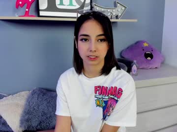 female cam girl saschaholmen image #3199844