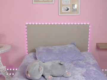 female cam girl little_effy18 image #954885