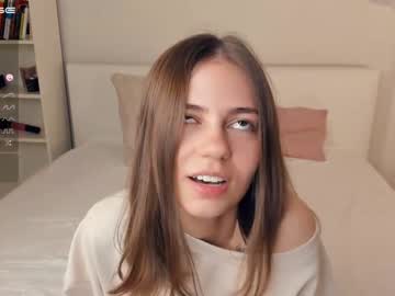 female cam girl junebragga image #2139663