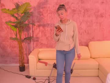female cam couple anabel054 image #3721369