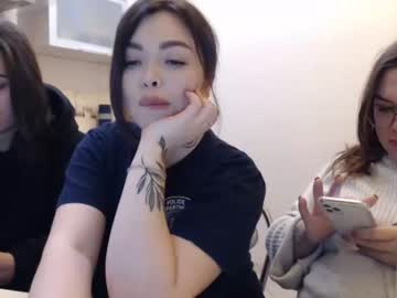 female cam couple hela_dina image #931500