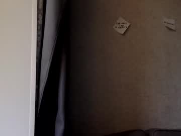 female cam man nonrelevant01 image #361768