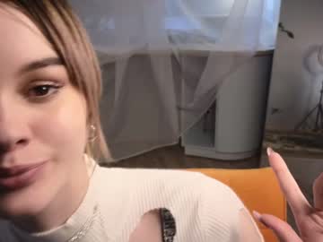 female cam girl lornabyfield image #3985621