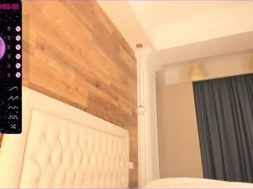 female cam girl sury_01 image #2252711