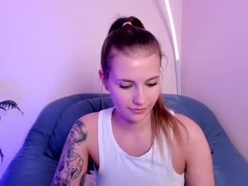 female cam girl hustleebabyy image #2820936