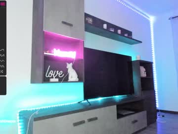 female cam girl xxxhoneyxx image #3825848