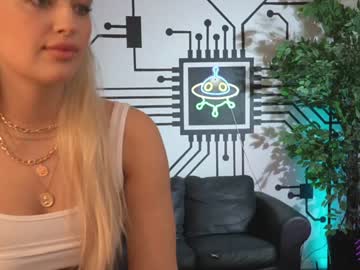 female cam couple anabel054 image #2999806