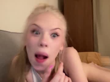 female cam girl sonyaplush image #3888656