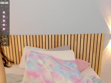 female cam girl little_effy18 image #3524497