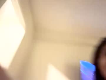 female cam girl juliajune69 image #3995371