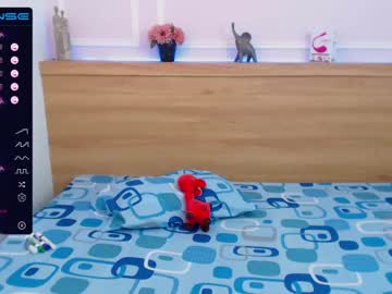 victoriaking1  female  webcam