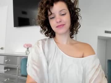 female cam girl theislandgirl image #2456382