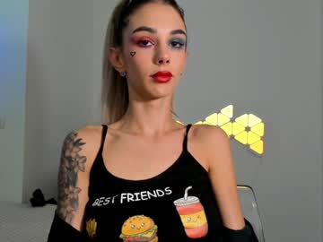 female cam girl hotfallingdevil image #2983094