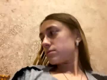 female cam couple viktoria9898 image #3238344