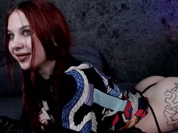 female cam girl maaarynip image #2532183