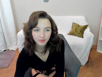 female cam girl liana_roses image #1123631