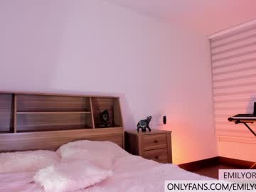 female cam couple emilyortiz_ image #2711487