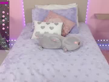 female cam girl little_effy18 image #1384923