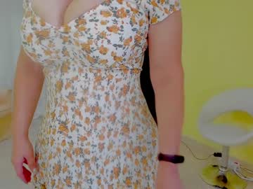 female cam couple bluebooxxx image #2632117