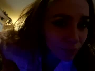 female cam girl chroniclove image #2623047