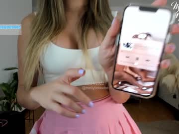 female cam girl newmollybrooke image #1400602
