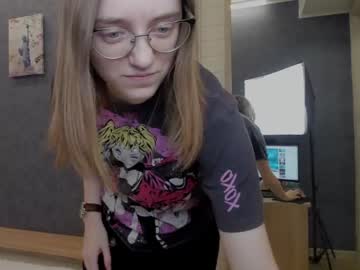 female cam girl ameli_cuteshy image #3954791