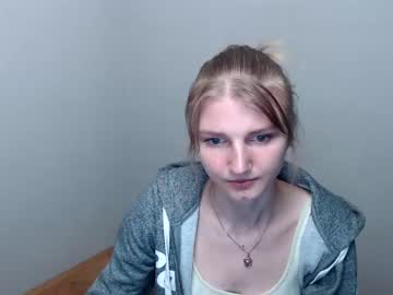 bebe_s  female  webcam