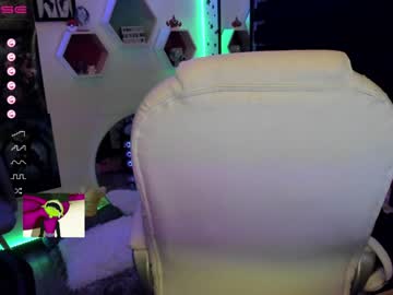 female cam girl stephymoon_ image #2128018