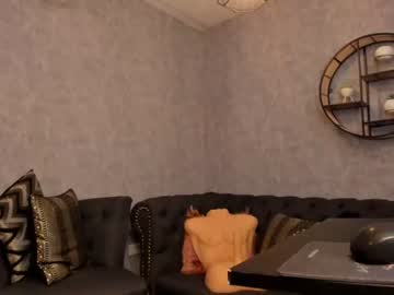 female cam girl letizia_fulkers image #240121