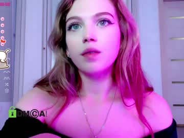 female cam girl small_blondee image #3306214