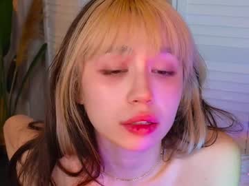 female cam girl y_u_m_i_k_a image #3777971