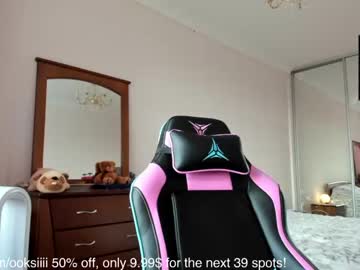 female cam girl oksanafedorova image #1950213