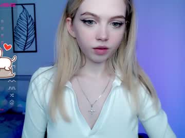 female cam girl small_blondee image #3591485
